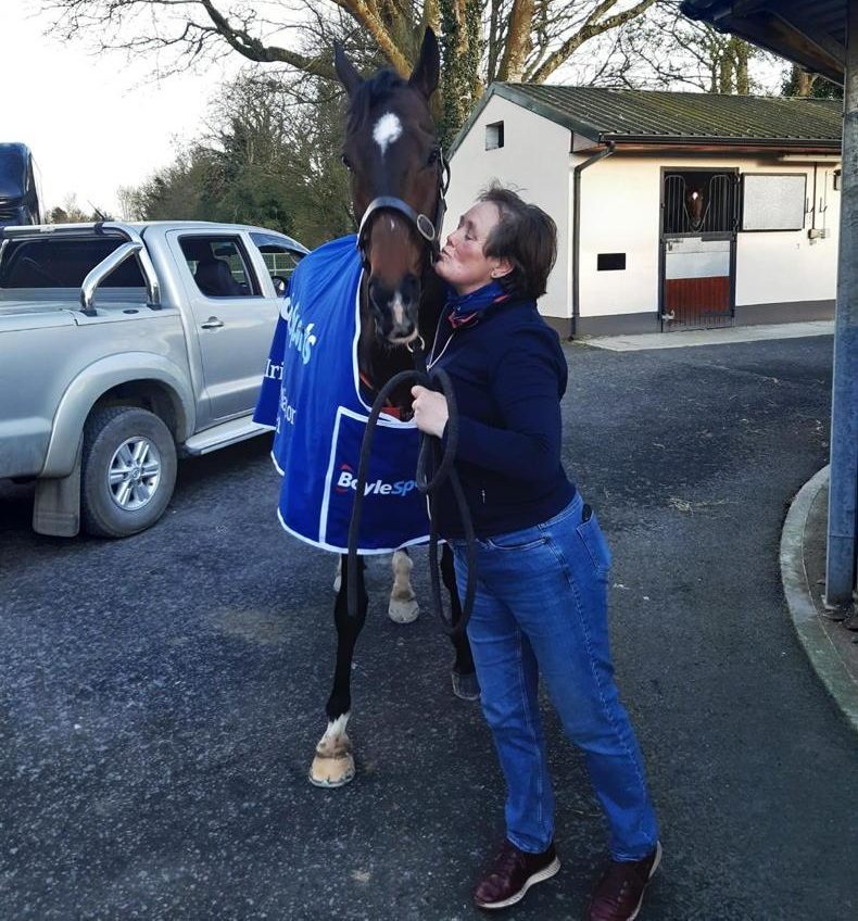 Sheila Mangan with her 2021 BoyleSports Irish Grand National winner Freewheelin Dylan