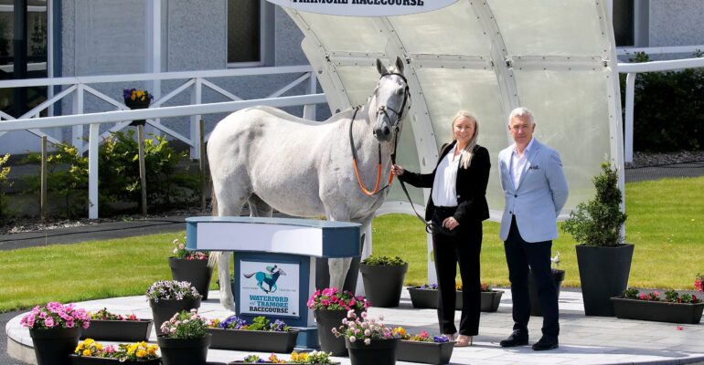 Debbie-Mangan-Group-Revenue-Strategy-Manager-Lyrath-Estate-Hotel-and-Owen-Byrne-General-Manager-of-Tramore-Racecourse